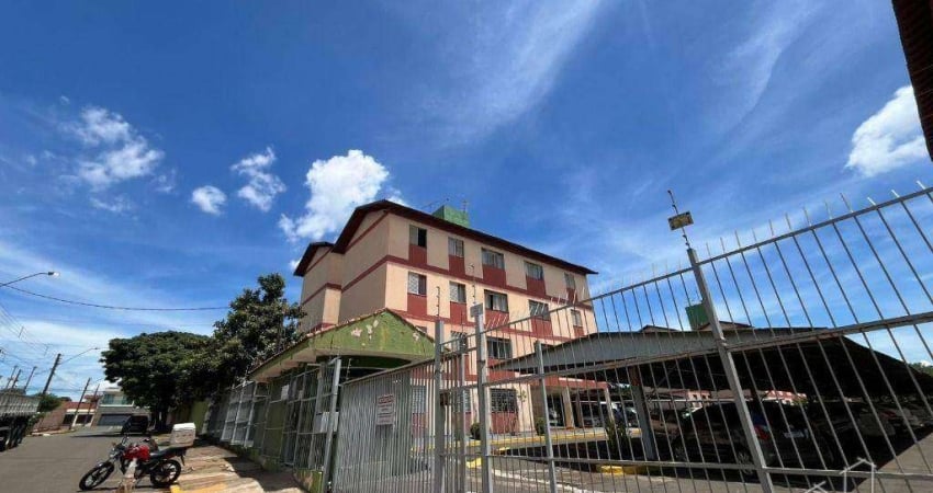Apartamento com 3 quartos para alugar na Rua Rio Turvo, Tietê, Londrina
