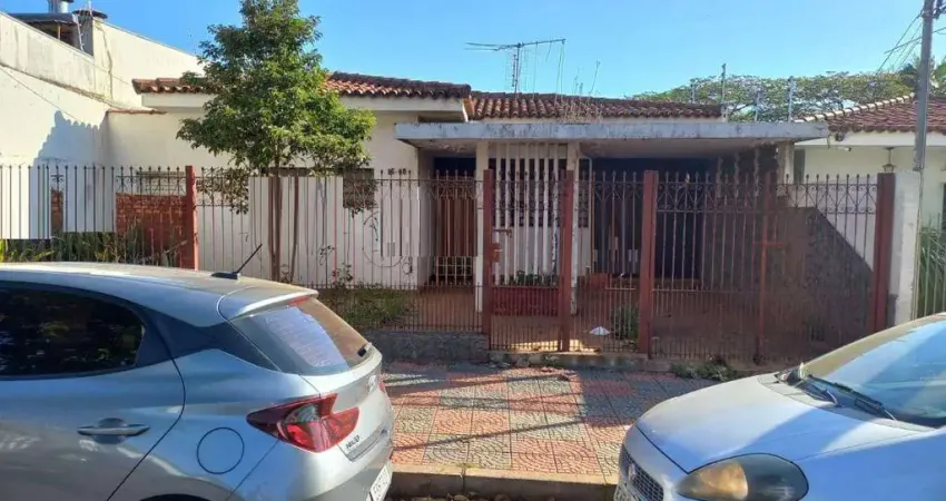 Casa com 3 dormitórios à venda, 200 m² por R$ 490.000,00 - Altos da Cidade - Bauru/SP