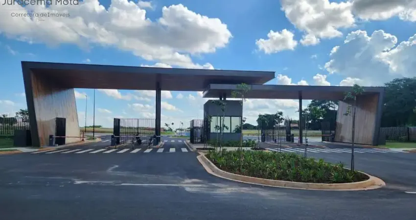 Terreno em condomínio fechado à venda na Chácara Alvorada, Indaiatuba