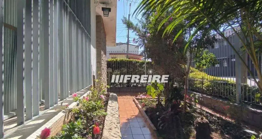 Casa Térrea com 3 dormitórios à venda, 205 m² por R$ 849.000 - Nova Gerti - São Caetano do Sul/SP