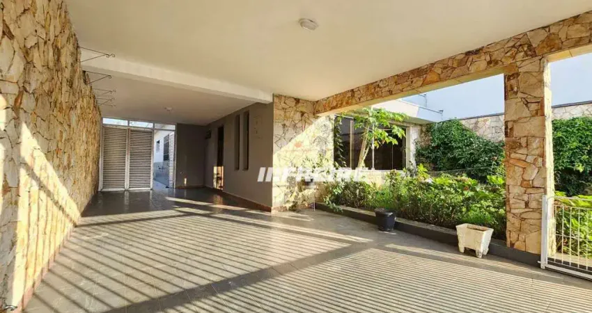Casa com 3 dormitórios à venda, 280 m² por R$ 2.500.000,00 - Olímpico - São Caetano do Sul/SP
