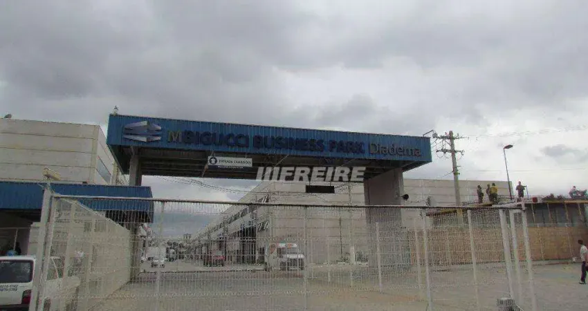 Galpão para alugar, 1025 m² por r$ 42.042,80/mês - piraporinha - diadema/sp