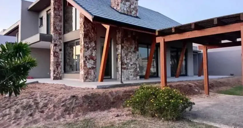 Casa em condomínio fechado com 3 quartos à venda no Condomínio Marina Park, Tramandaí 