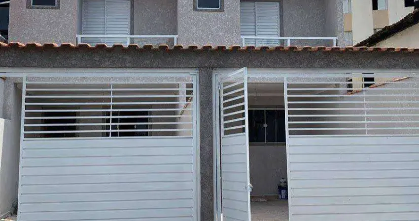 Sobrado à venda  Novo - 2 dormitórios - 2 suítes - 2 vagas  -  Vila São Silvestre
