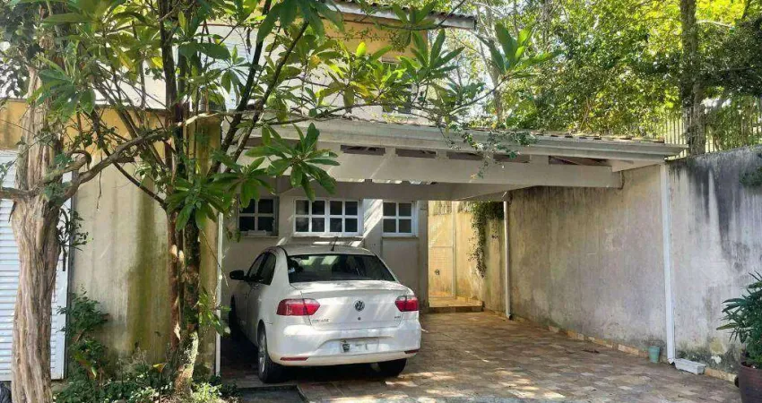 Casa com 3 dormitórios à venda, 171 m² por R$ 899.000,00 - Granja Viana - Cotia/SP