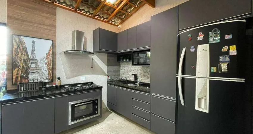 Casa com 2 dormitórios e jardim, 80 m² por R$ 450.000 - Granja Viana - Cotia/SP