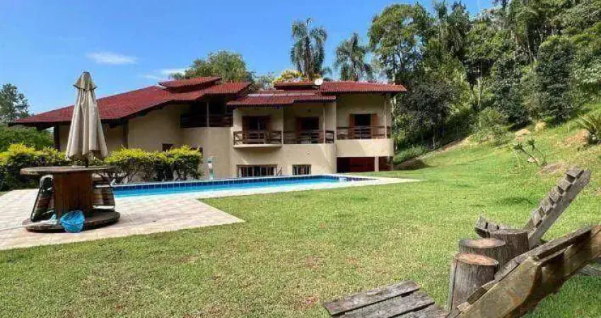 Linda casa em condomínio fechado green valley  -  jardim itatiaia -  embu das artes