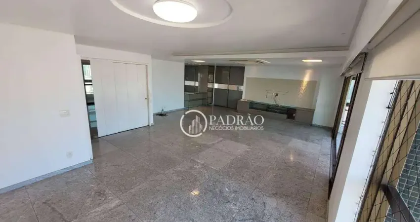 Apto° Alto Padrão com 220m² 4 Suítes 3 Vagas na Jaqueira