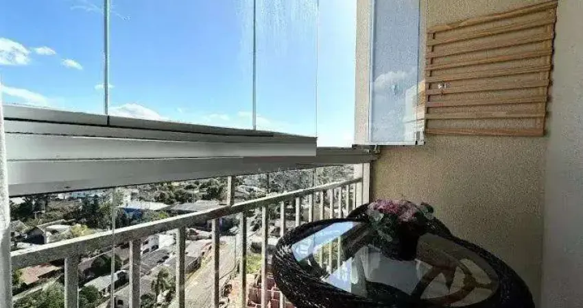 Apto andar alto, 3 dormitórios, suíte, churrasqueira e duas vagas em garagem!