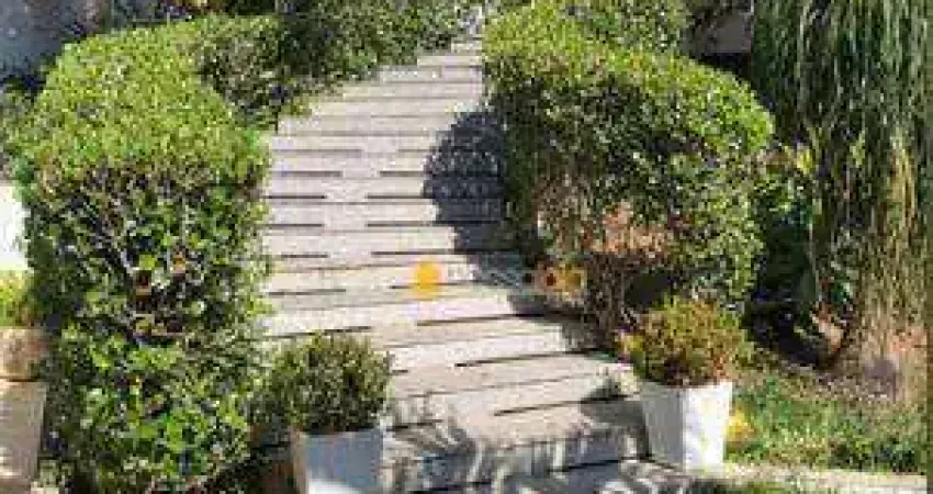 Casa com 4 dormitórios à venda, 470 m²  - Pendotiba - Niterói/RJ