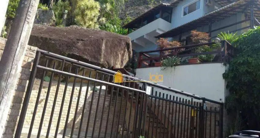 Casa com 4 dormitórios à venda, 374 m² - Itacoatiara - Niterói/RJ