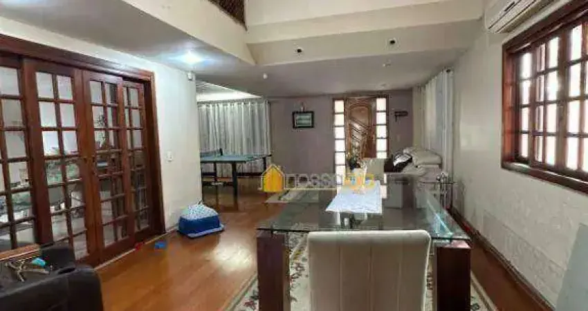 Casa com 4 dormitórios à venda, 202 m² - Piratininga - Niterói/RJ