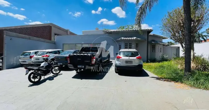 Salão/galpão (salão - térreo) 3 dormitórios/suite, cozinha planejada