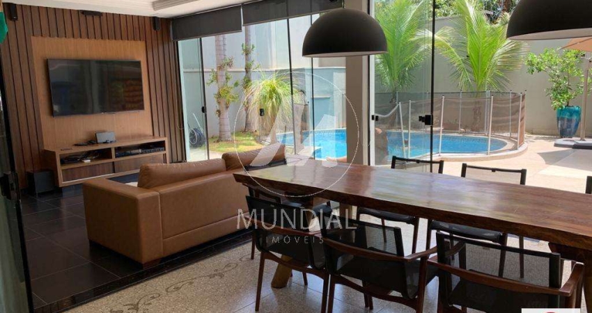 Casa (sobrado em condominio) 3 dormitórios/suite, cozinha planejada, portaria 24 horas, em condomínio fechado