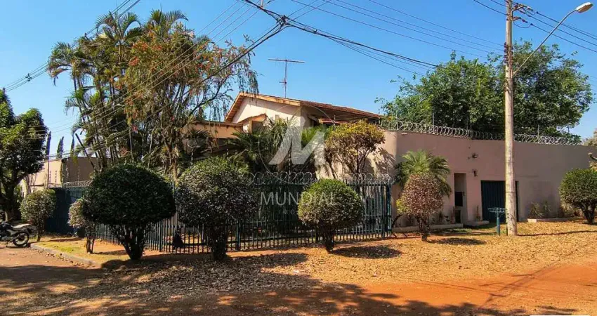 Casa (sobrado na rua) 4 dormitórios/suite, cozinha planejada