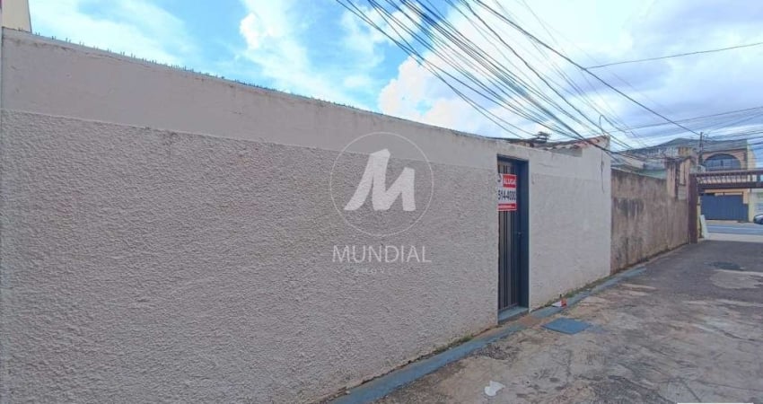 Casa (casa de fundos) 1 dormitórios, cozinha planejada