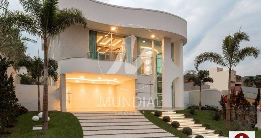 Casa (sobrado em condominio) 3 dormitórios/suite, cozinha planejada, portaria 24hs, lazer, em condomínio fechado