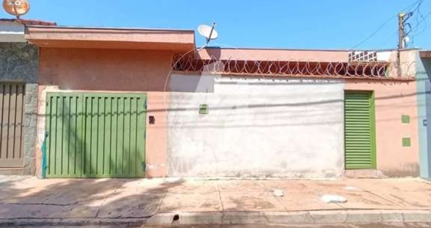 Casa (térrea na rua) 2 dormitórios, cozinha planejada