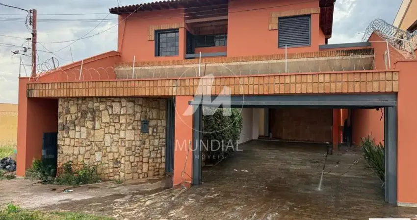 Casa (sobrado na rua) 3 dormitórios/suite, cozinha planejada