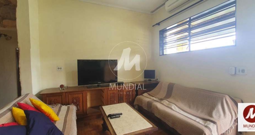 Casa (sobrado na  rua) 4 dormitórios, cozinha planejada