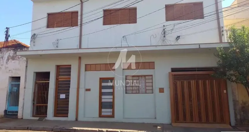 Casa (outros) 9 dormitórios, cozinha planejada