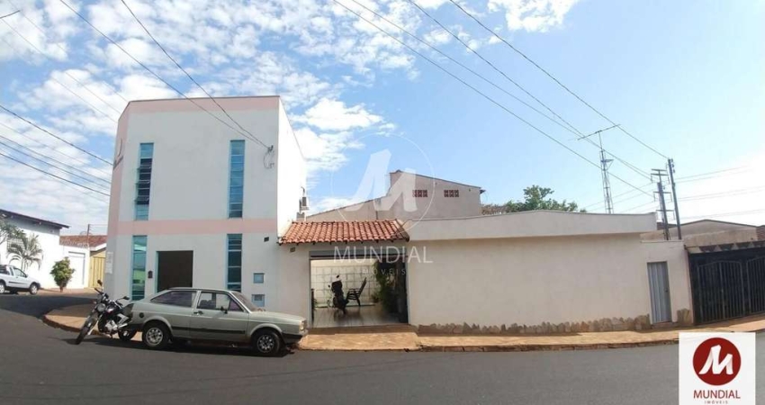 Casa (térrea na rua) 2 dormitórios, cozinha planejada