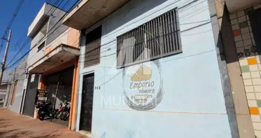 Casa (sobrado na rua) 4 dormitórios/suite, cozinha planejada