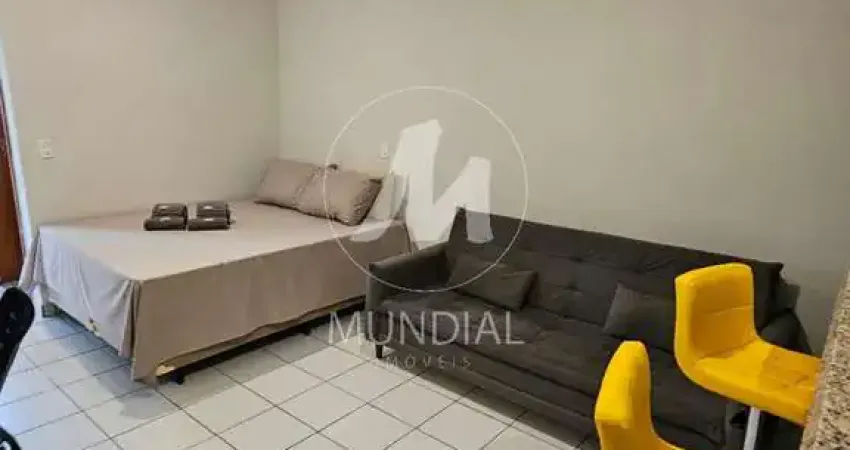 Apartamento (kitnete) 1 dormitórios, cozinha planejada, portaria 24 horas, elevador, em condomínio fechado