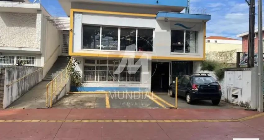 Casa (térrea na rua) 3 dormitórios/suite, cozinha planejada