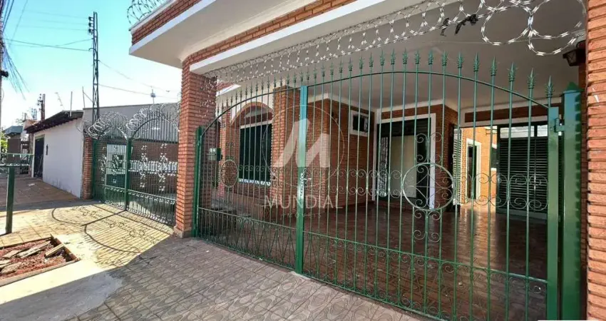 Casa (térrea na rua) 3 dormitórios/suite, cozinha planejada