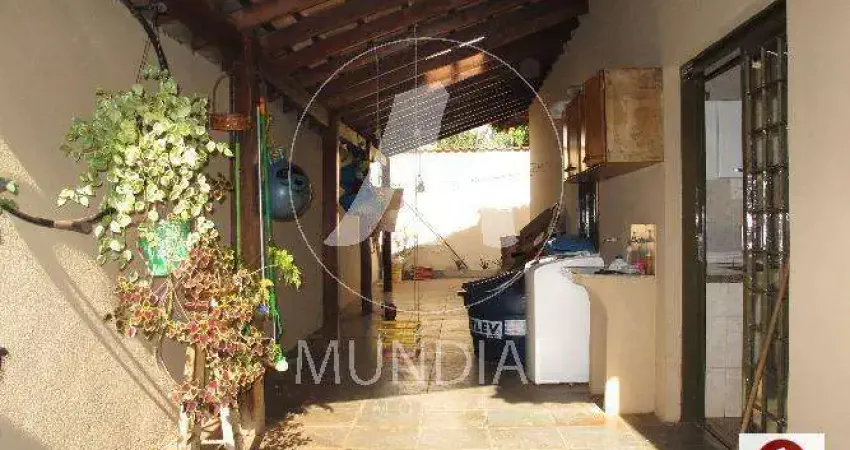 Casa (térrea na rua) 3 dormitórios/suite, cozinha planejada