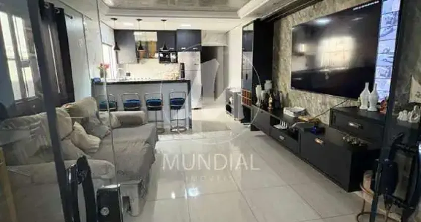 Casa (térrea na rua) 2 dormitórios/suite, cozinha planejada