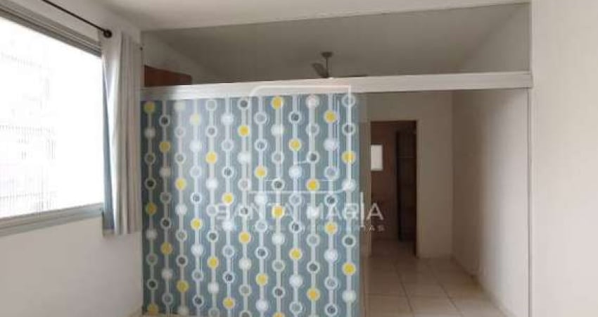 Apartamento (kitnete) 1 dormitórios, cozinha planejada, portaria 24 horas, elevador, em condomínio fechado