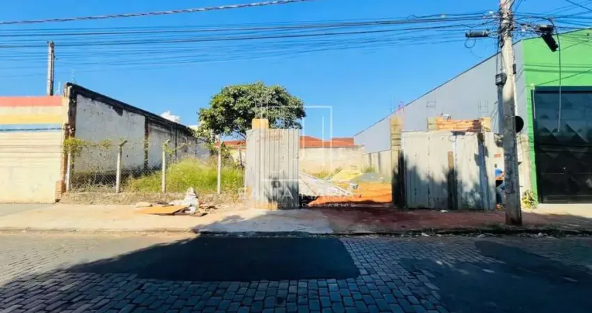 Casa comercial para alugar na Avenida da Saudade, Campos Elíseos, Ribeirão Preto