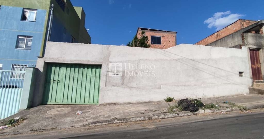Casa com 2 quartos à venda na Rua Serra Azul, 335, Serra Dourada, Vespasiano