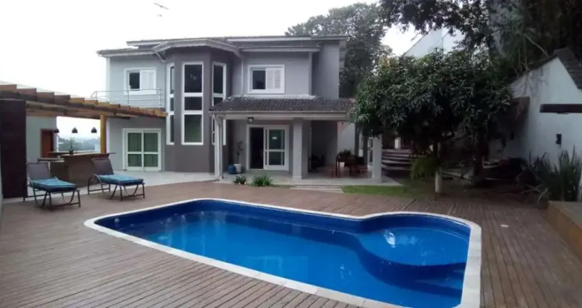 Casa à venda na Rua das Laranjeiras, Quadra 28, Parque dos Lagos, Mogi das Cruzes