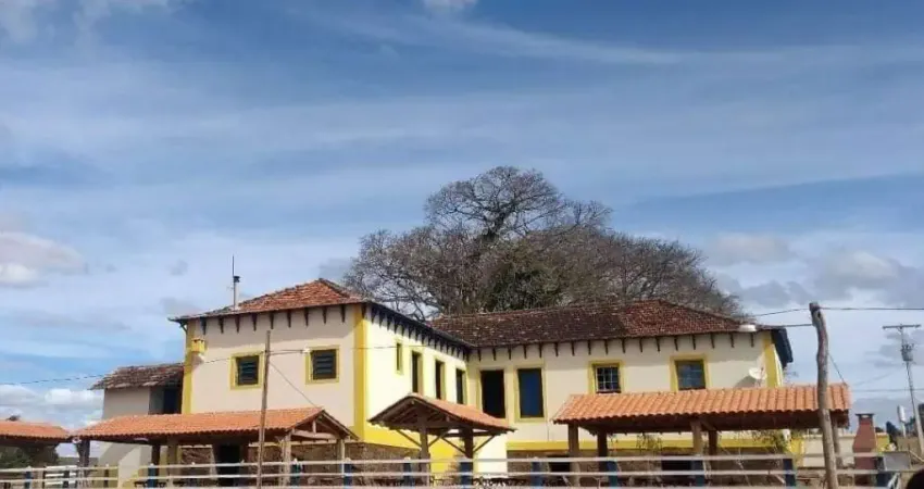 Chácara / sítio à venda no Centro, Minduri 