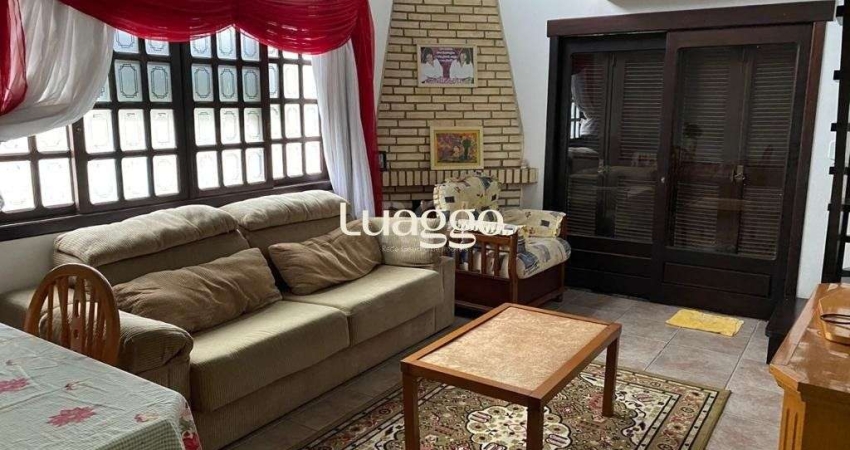 Casa para Venda - 330m², 6 dormitórios, 3 vagas - Cavalhada