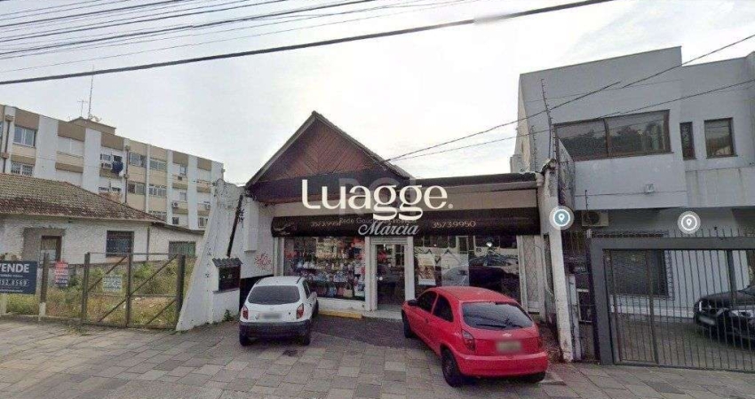 Casa para Venda - 400m², 3 dormitórios, 2 vagas - Teresópolis