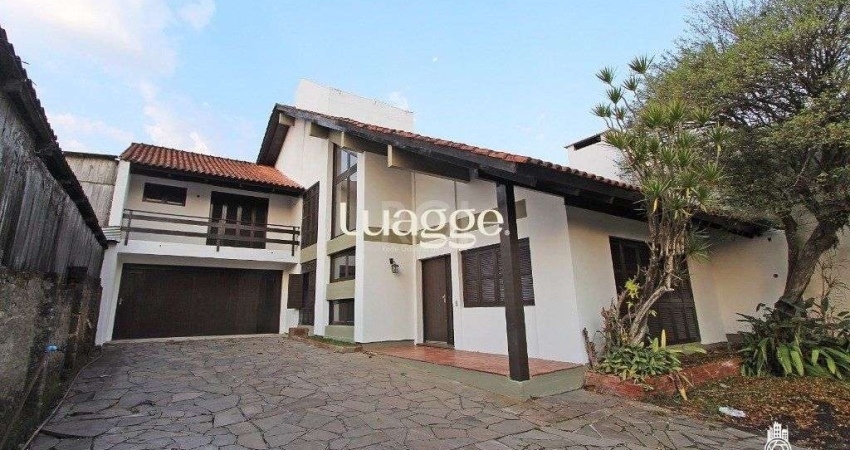 Casa para Venda - 320m², 4 dormitórios, sendo 1 suites, 3 vagas - Cavalhada