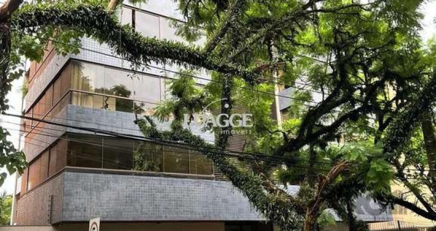 Apartamento 3 dormitórios no bairro Petrópolis