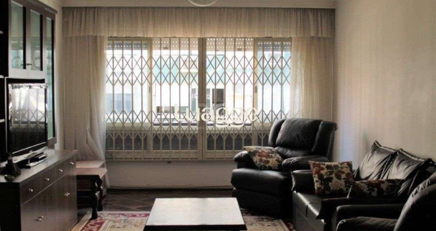 Apartamento com 03 dormitórios, churrasqueira e vaga de garagem no Menino Deus