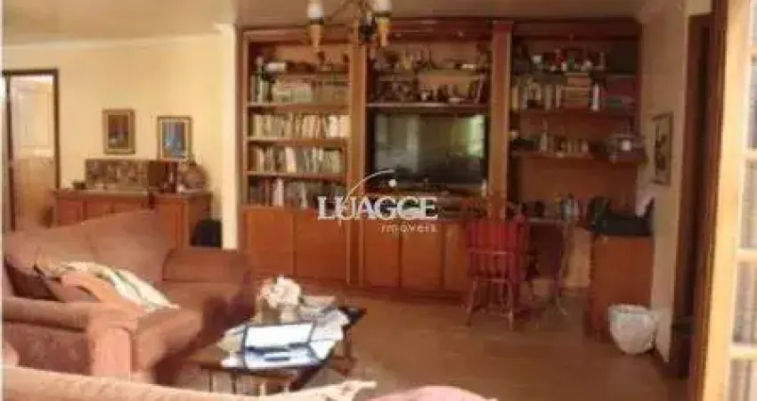 Casa para Venda - 150m², 3 dormitórios, sendo 1 suites, Cavalhada