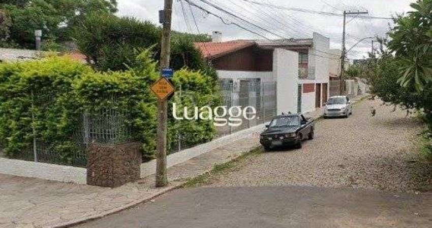 EXCELENTE casa térrea MAIS um loft construído em edícula anexa, com pátio.