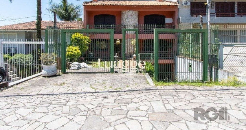 Casa para Venda - 572m², 5 dormitórios, sendo 1 suites, Cavalhada