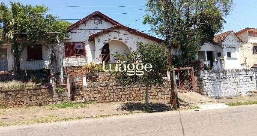 Casa para Venda - 128m², 2 dormitórios, 6 vagas - Medianeira