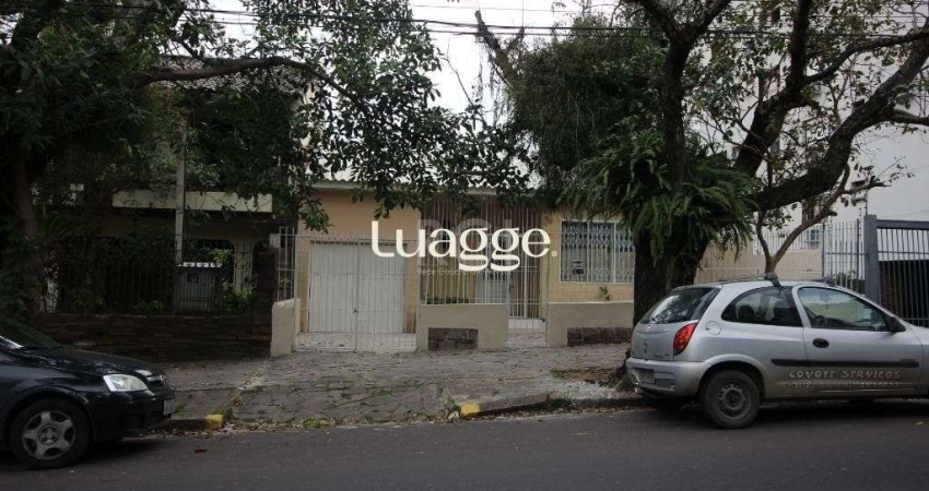 Casa com 3 Dormitórios Para comprar  250 m² - Petrópolis - Porto Alegre/R