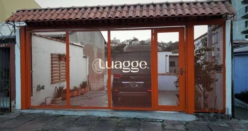 Casa 3 dormitórios à venda Rua São Joaquim, Glória - Porto Alegre