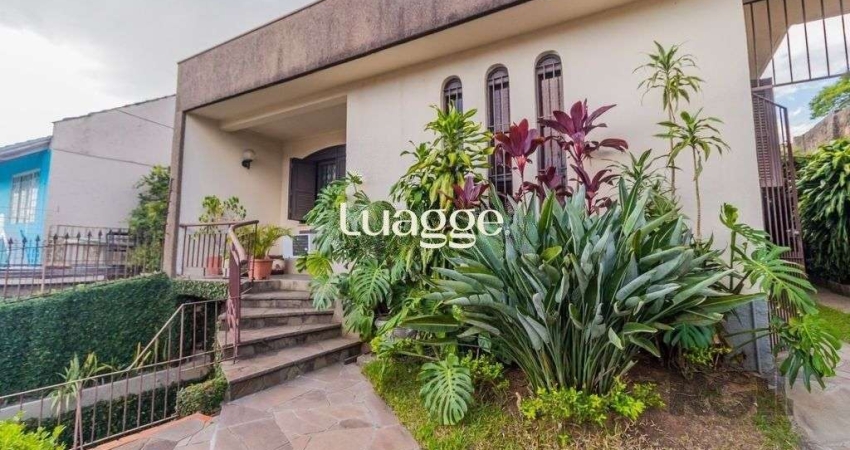Casa com 3 quartos à venda na Avenida Circular, 508, Vila Jardim, Porto Alegre