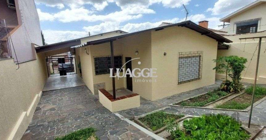 Casa com 3 dormitórios no bairro Sarandi